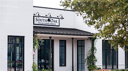 exterior of south oak title and closing in gulf shores alabama