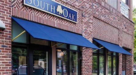 exterior of south oak title and closing mountain brook in birmingham alabama
